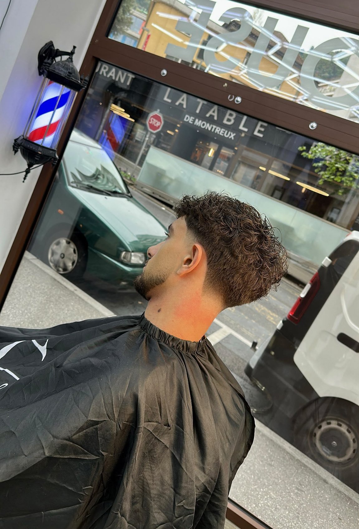 Coupe K-HOUSE — mid taper fade